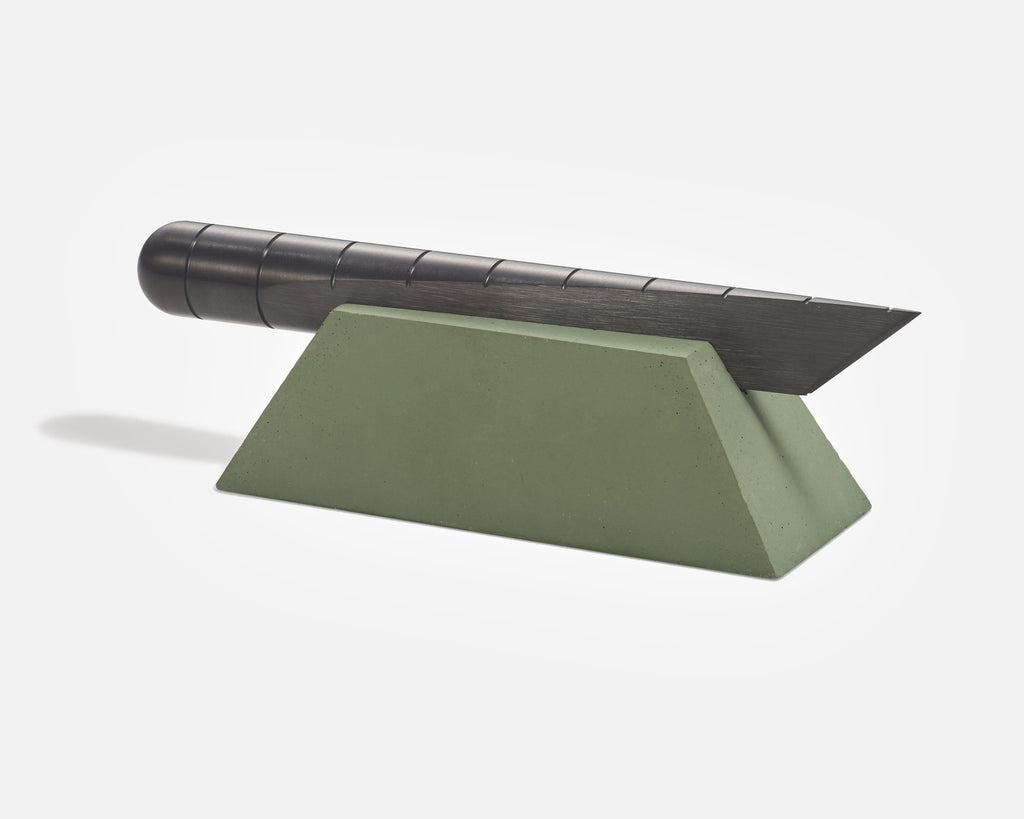 Desk Knife Plinth